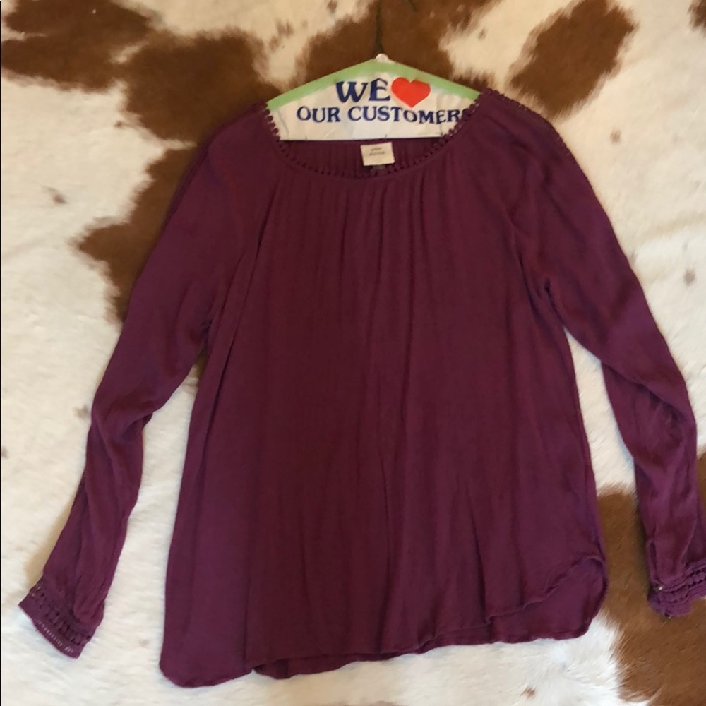 Maroon purple long sleeve blouse